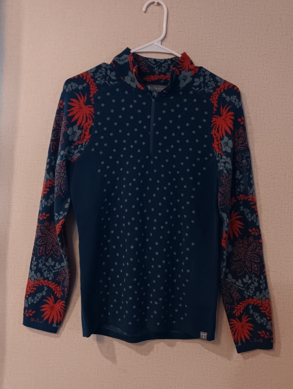 Title Nine Merino Navy & Red Floral Quarter-Zip Pullover Sz S